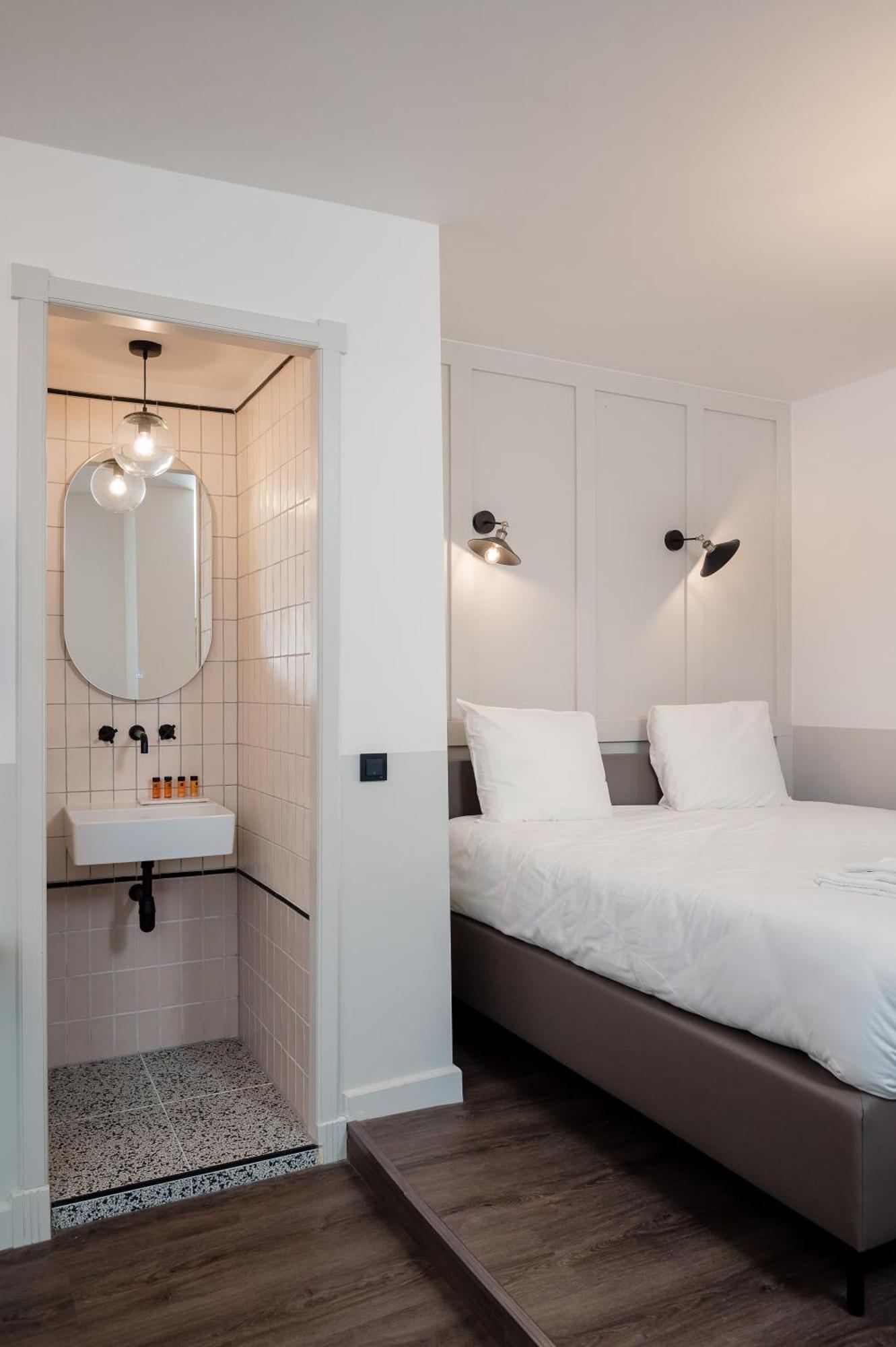 Mr.Lewis Rotterdam Hotel Екстериор снимка