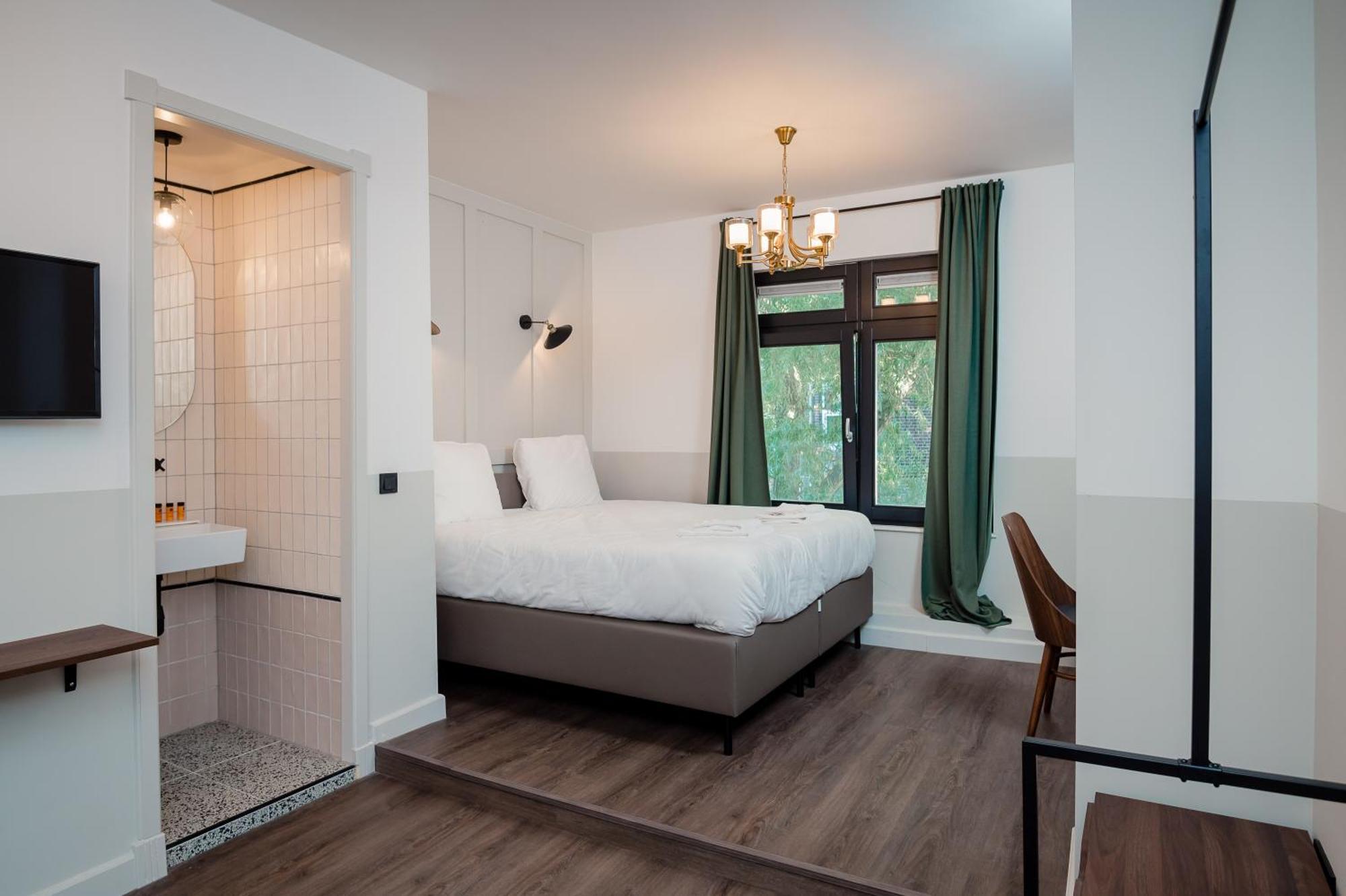 Mr.Lewis Rotterdam Hotel Екстериор снимка