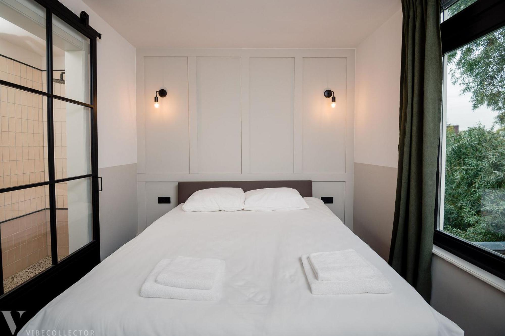 Mr.Lewis Rotterdam Hotel Екстериор снимка