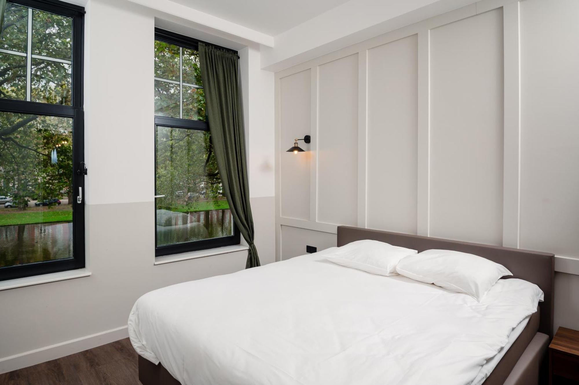 Mr.Lewis Rotterdam Hotel Екстериор снимка